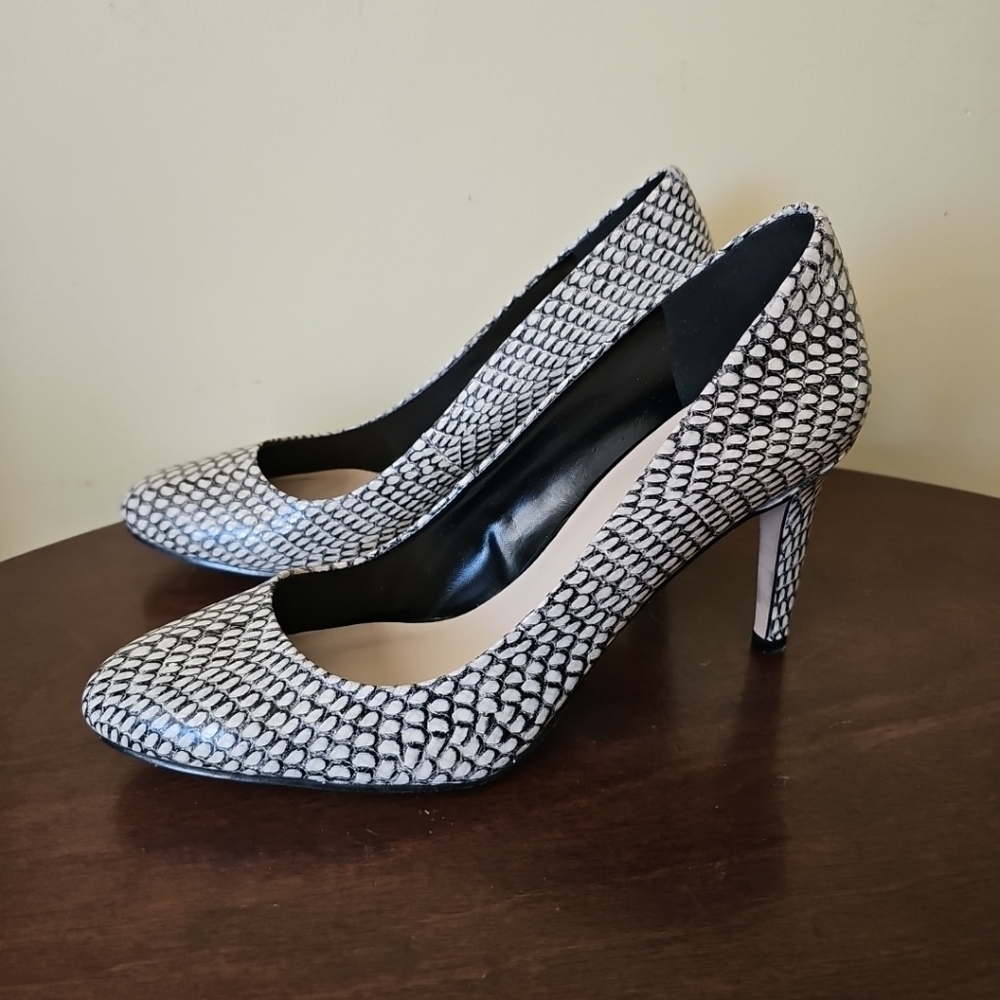Nine West Snakeskin Print Pumps Heels Slip On Shoes Womens Size 9.5 M
